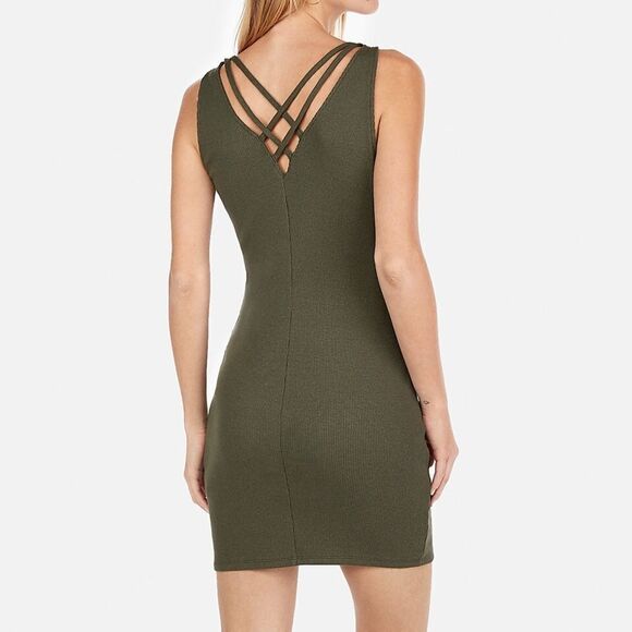 ✨ Solid Stripe Strappy Modern Rib Midi Dress✨ - Picture 3 of 3